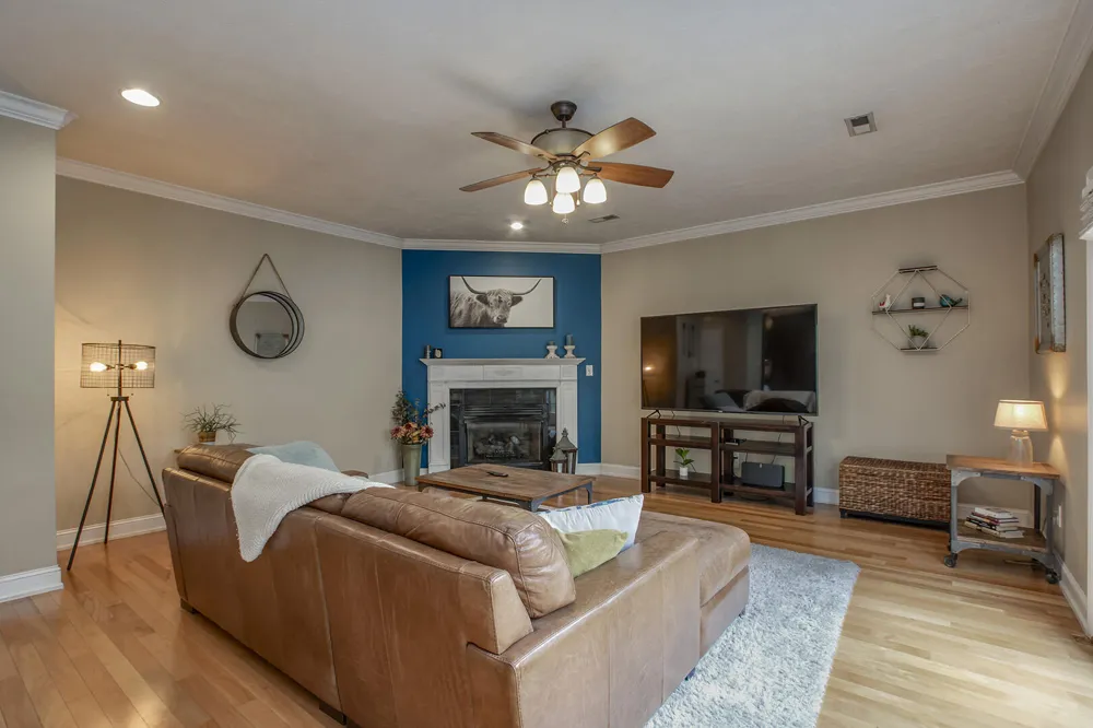 8511 King Arthur Lane Knoxville, TN 37923