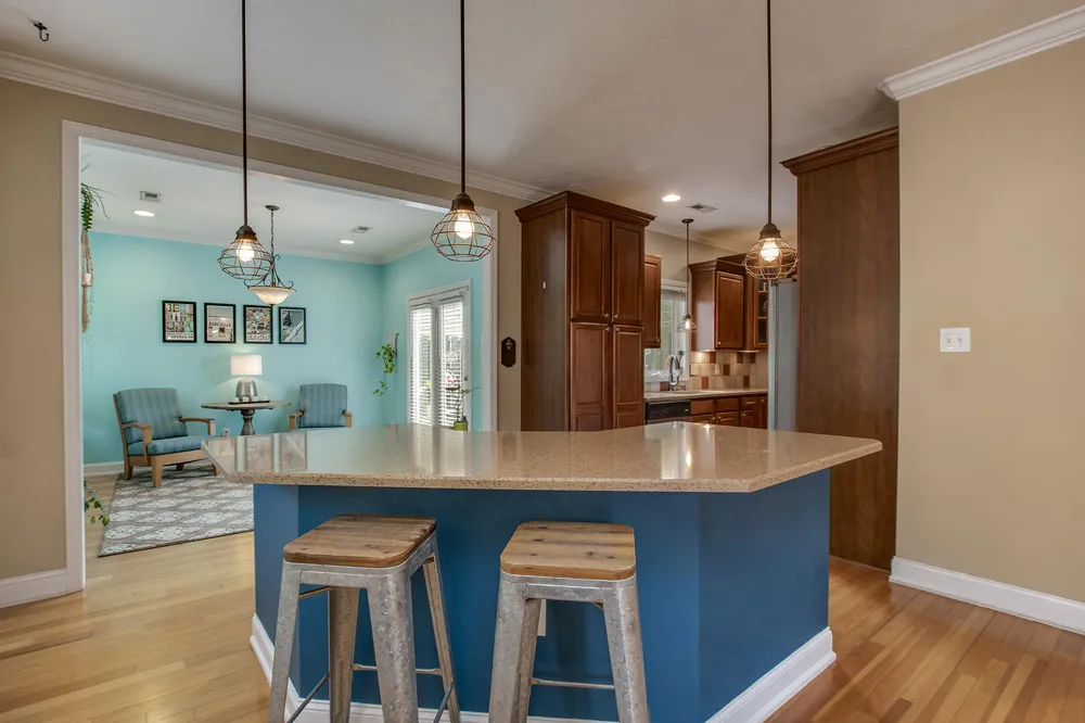 8511 King Arthur Lane Knoxville, TN 37923