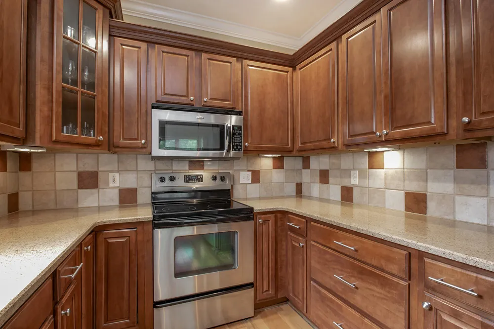 8511 King Arthur Lane Knoxville, TN 37923