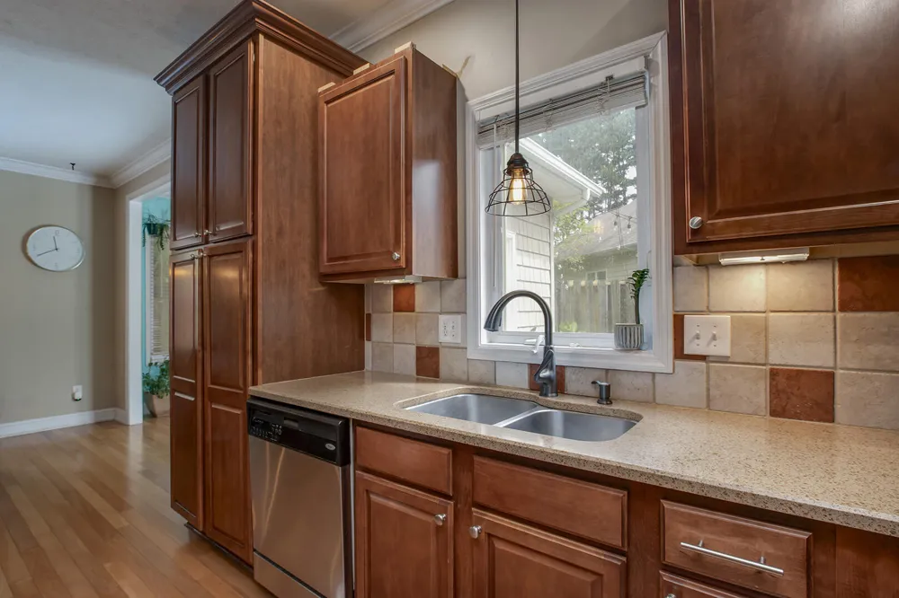 8511 King Arthur Lane Knoxville, TN 37923