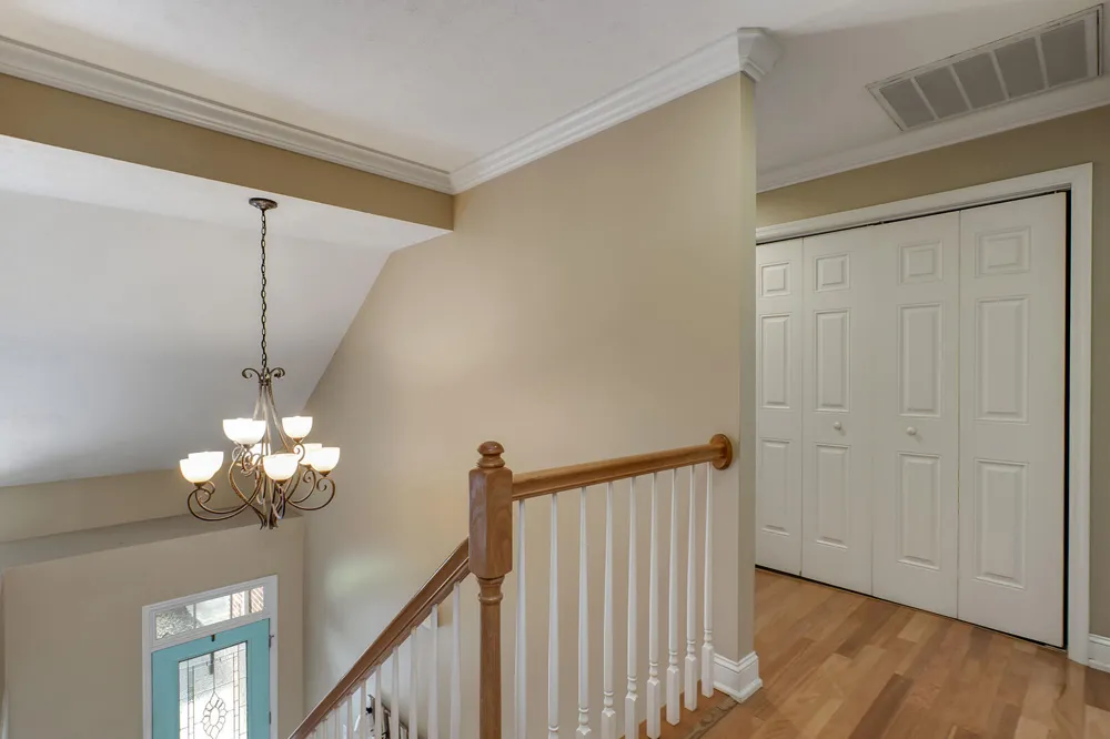 8511 King Arthur Lane Knoxville, TN 37923