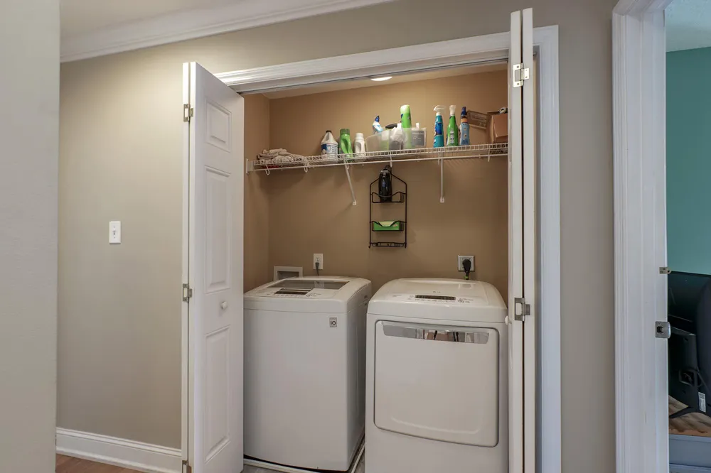 8511 King Arthur Lane Knoxville, TN 37923