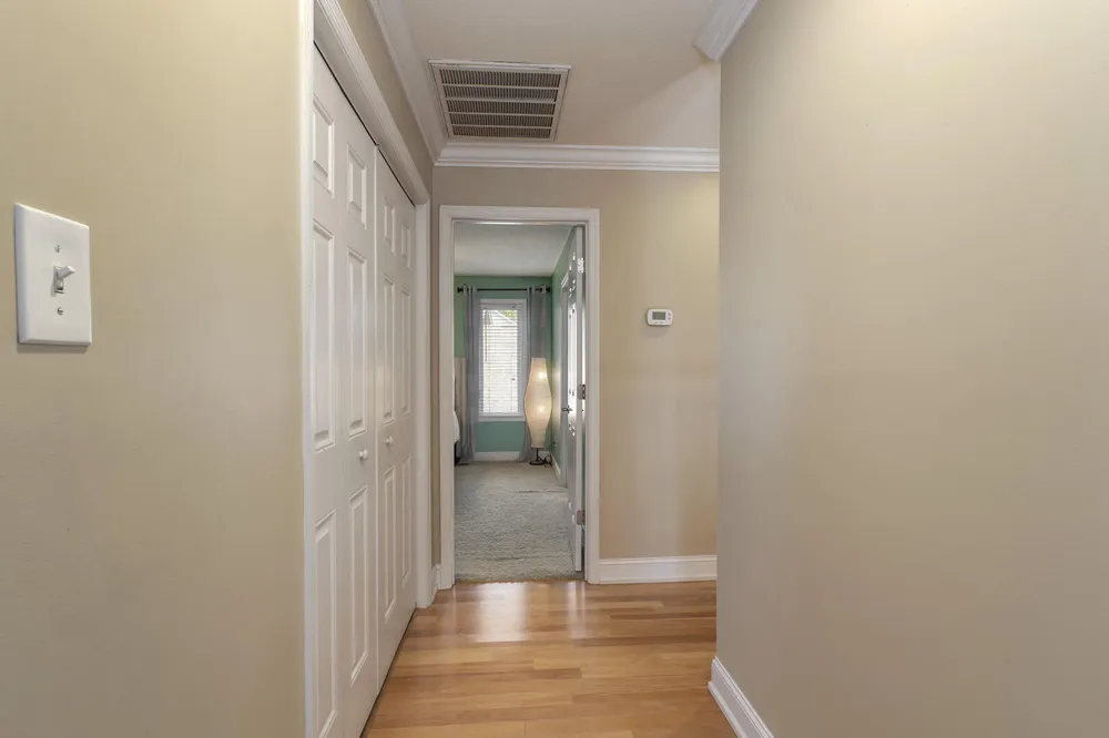 8511 King Arthur Lane Knoxville, TN 37923