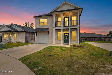 3533 Mill Point Cove