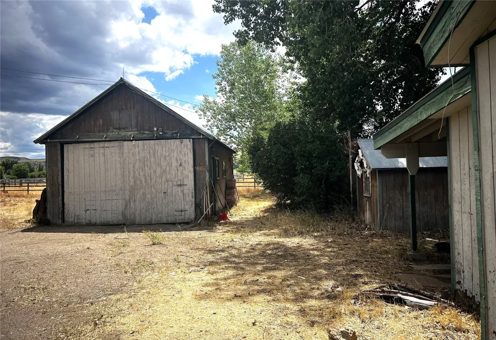 2705 Highway 40 Hayden, CO 81639