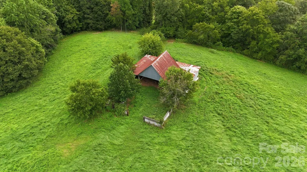 4650 Forest View Road Blacksburg, SC 29702