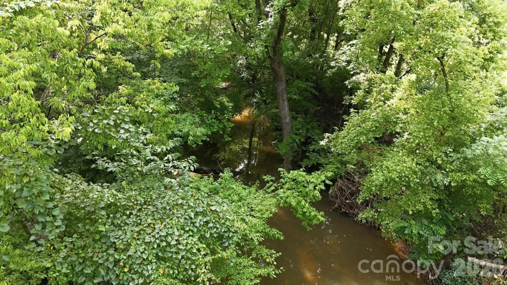 4650 Forest View Road Blacksburg, SC 29702