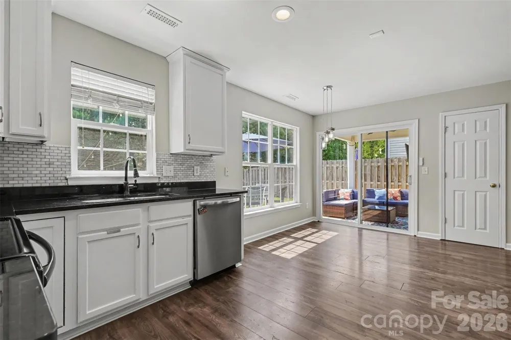 7674 Black Hawk Lane Tega Cay, SC 29708