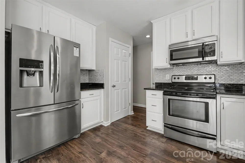 7674 Black Hawk Lane Tega Cay, SC 29708