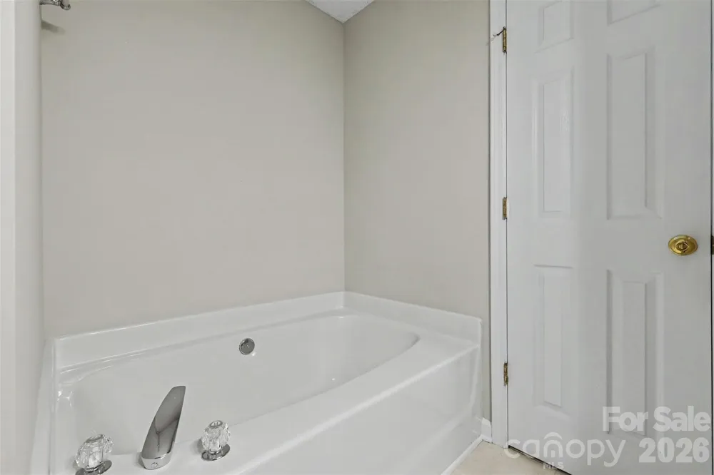 7674 Black Hawk Lane Tega Cay, SC 29708