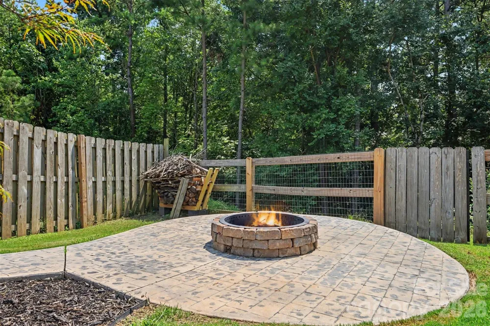 7674 Black Hawk Lane Tega Cay, SC 29708