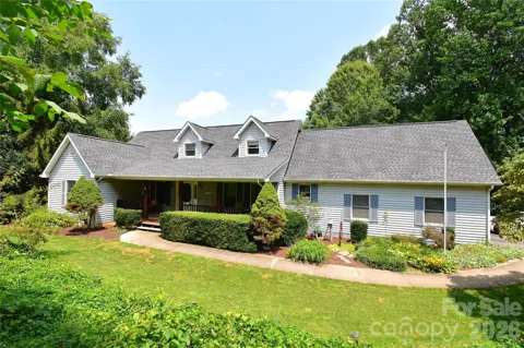 36 Cardinal Lane