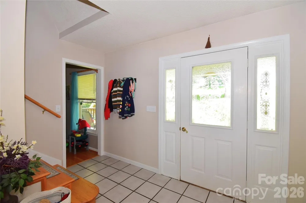 36 Cardinal Lane Candler, NC 28715
