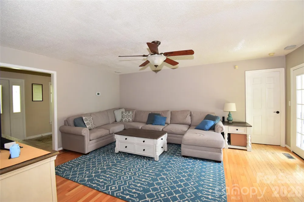 36 Cardinal Lane Candler, NC 28715