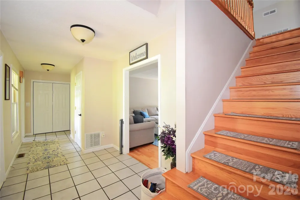 36 Cardinal Lane Candler, NC 28715