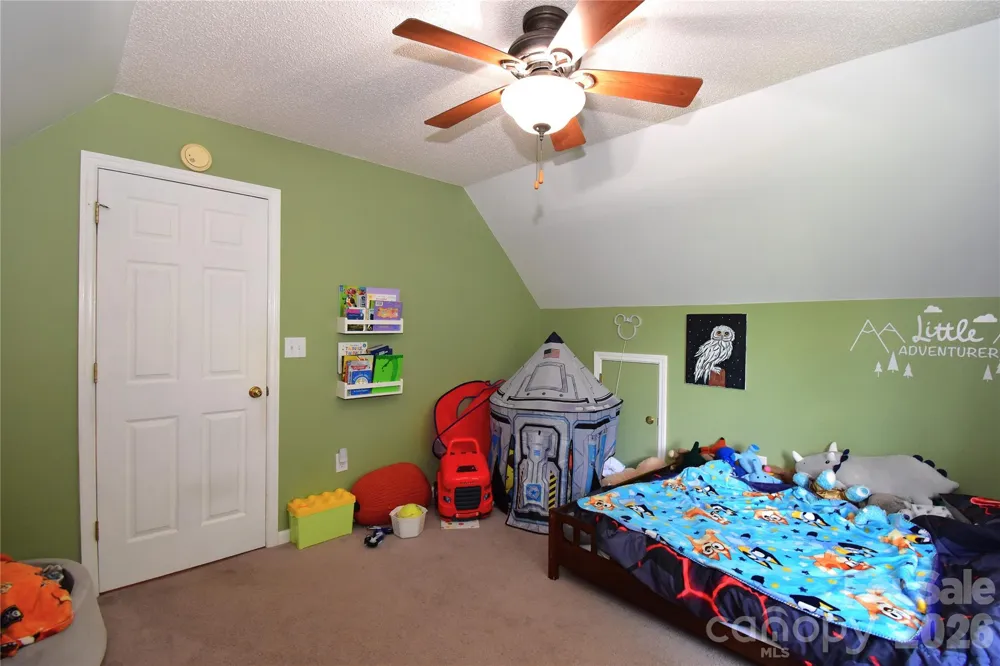36 Cardinal Lane Candler, NC 28715