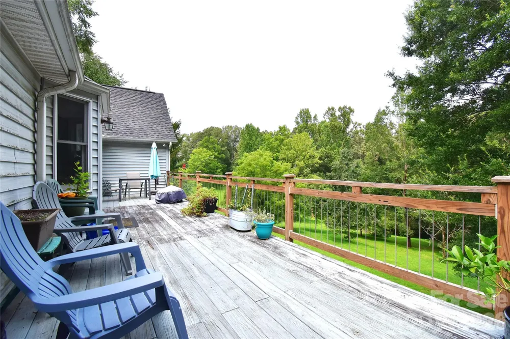 36 Cardinal Lane Candler, NC 28715
