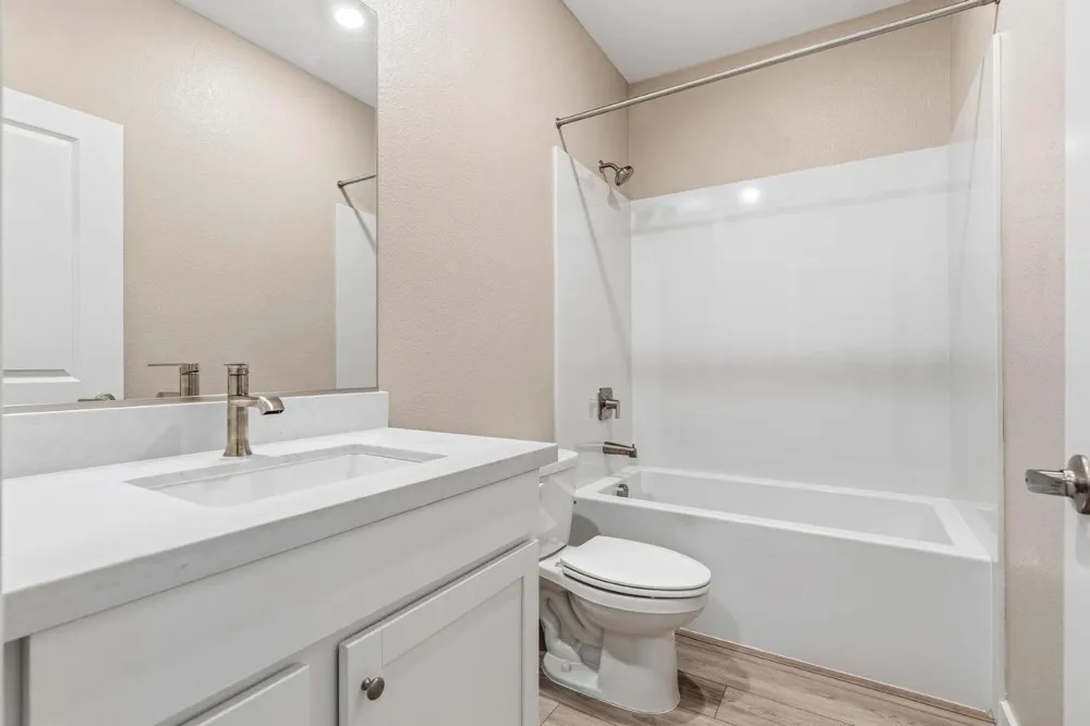 3222 Dillion Way Denair, CA 95316