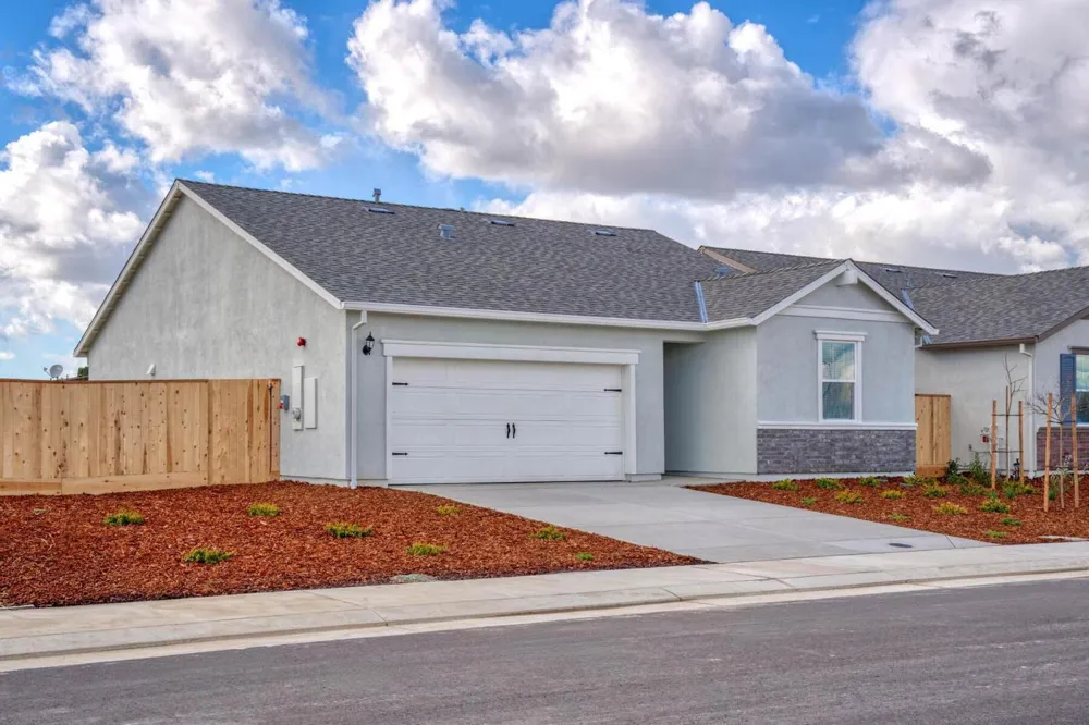 3222 Dillion Way Denair, CA 95316