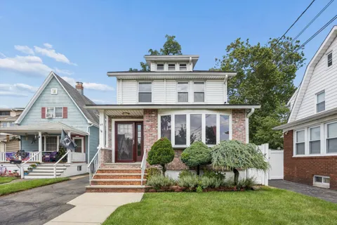 47 KEARNEY ST