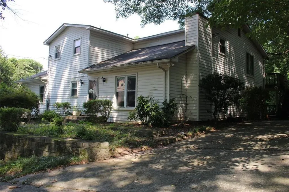1437 Tugaloo Drive NE Brookhaven, GA 30319