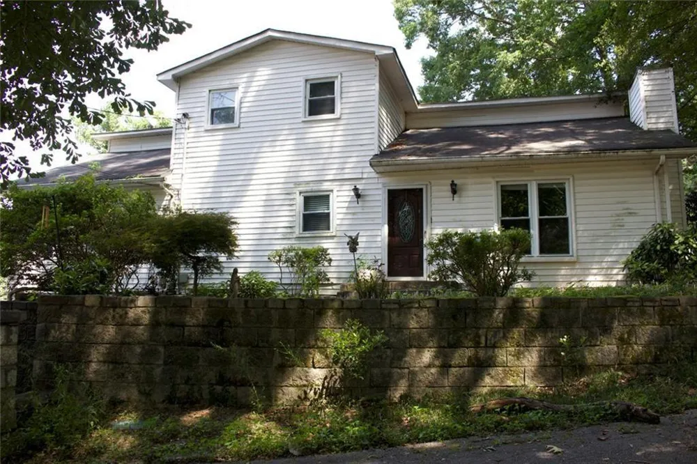 1437 Tugaloo Drive NE Brookhaven, GA 30319