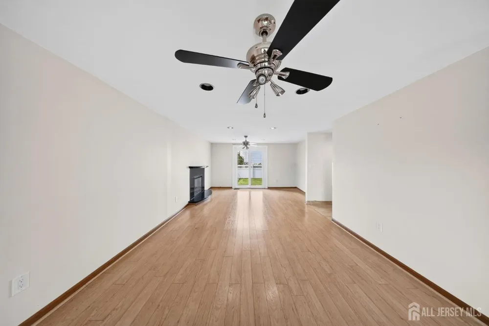 940 E Lincoln Avenue Piscataway, NJ 08854