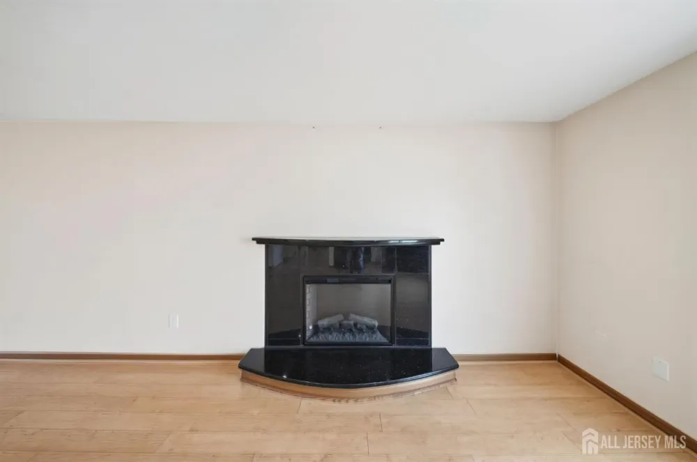 940 E Lincoln Avenue Piscataway, NJ 08854