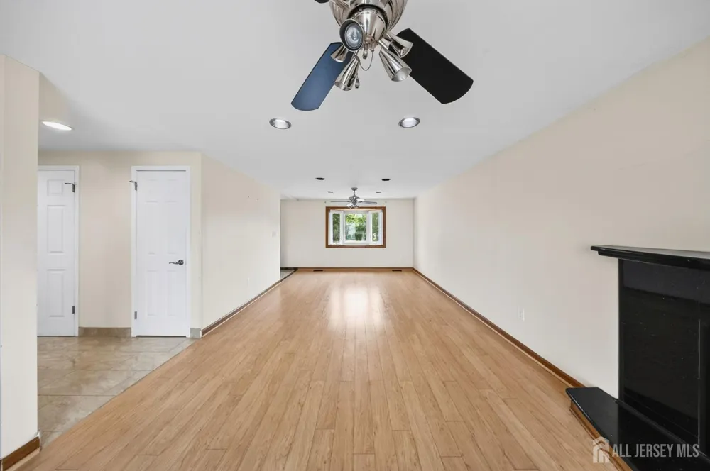 940 E Lincoln Avenue Piscataway, NJ 08854