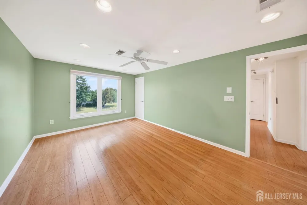 940 E Lincoln Avenue Piscataway, NJ 08854
