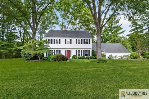 9 Wynnewood Drive