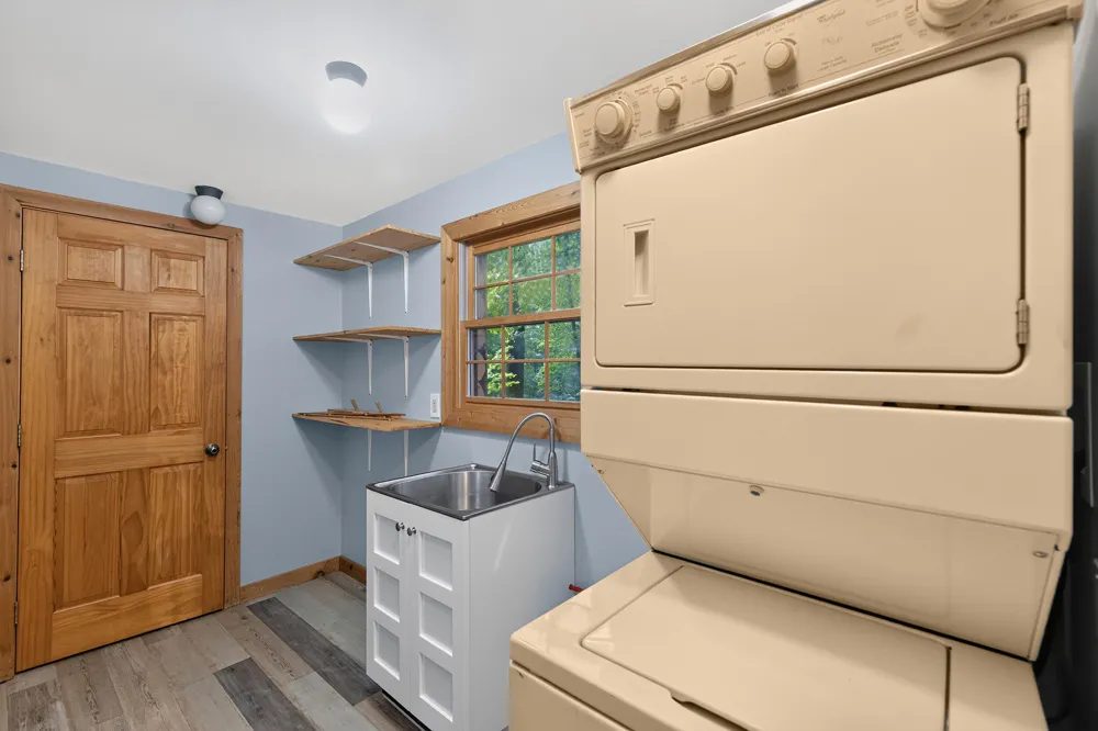 332 Charlestown Colony Buchanan, MI 49107
