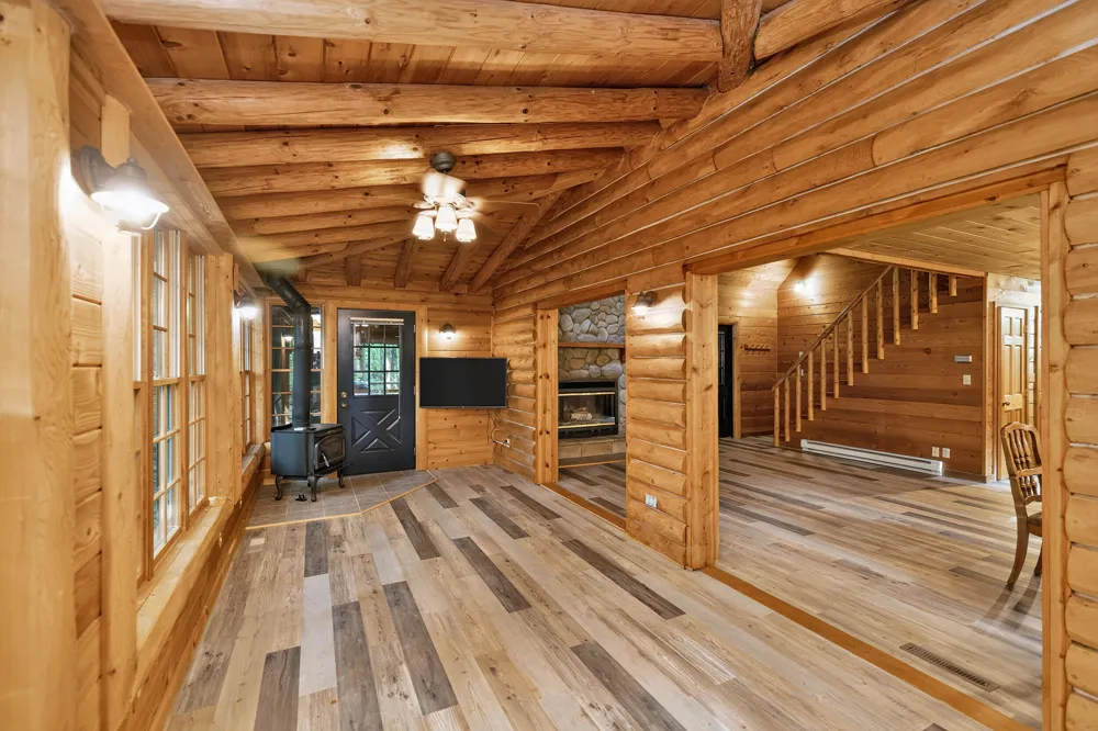 332 Charlestown Colony Buchanan, MI 49107