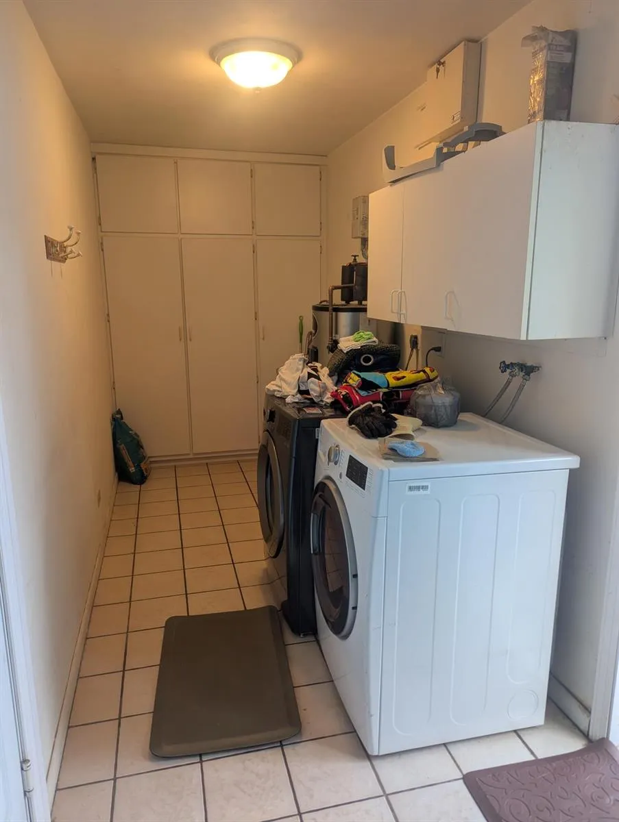 820 NW 73rd Terrace Plantation, FL 33317
