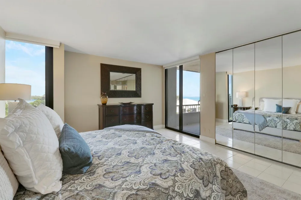 5510 OCEAN DRIVE #4C Singer Island, FL 33404