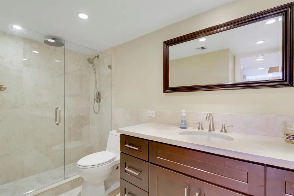 5510 OCEAN DRIVE #4C Singer Island, FL 33404