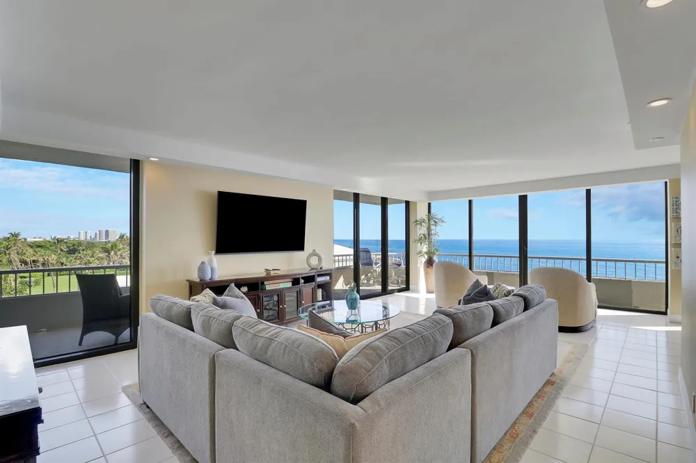 5510 OCEAN DRIVE #4C Singer Island, FL 33404