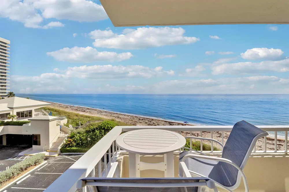5510 OCEAN DRIVE #4C Singer Island, FL 33404