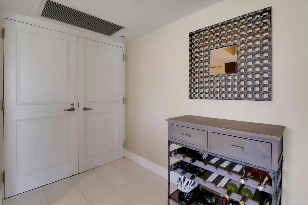 5510 OCEAN DRIVE #4C Singer Island, FL 33404