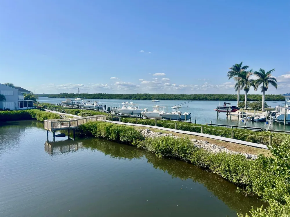 2486 Harbour Cove Drive Hutchinson Island, FL 34949