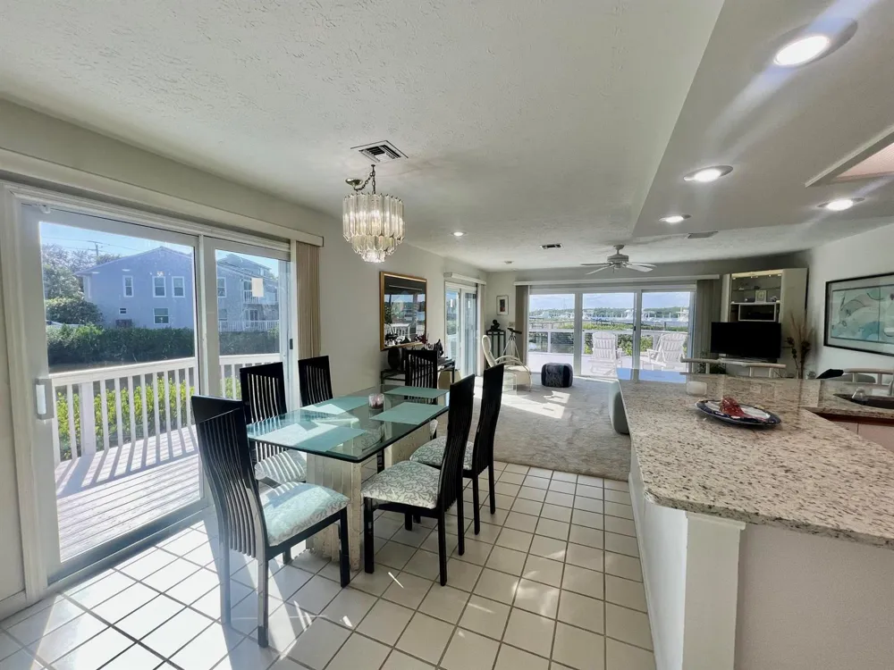 2486 Harbour Cove Drive Hutchinson Island, FL 34949