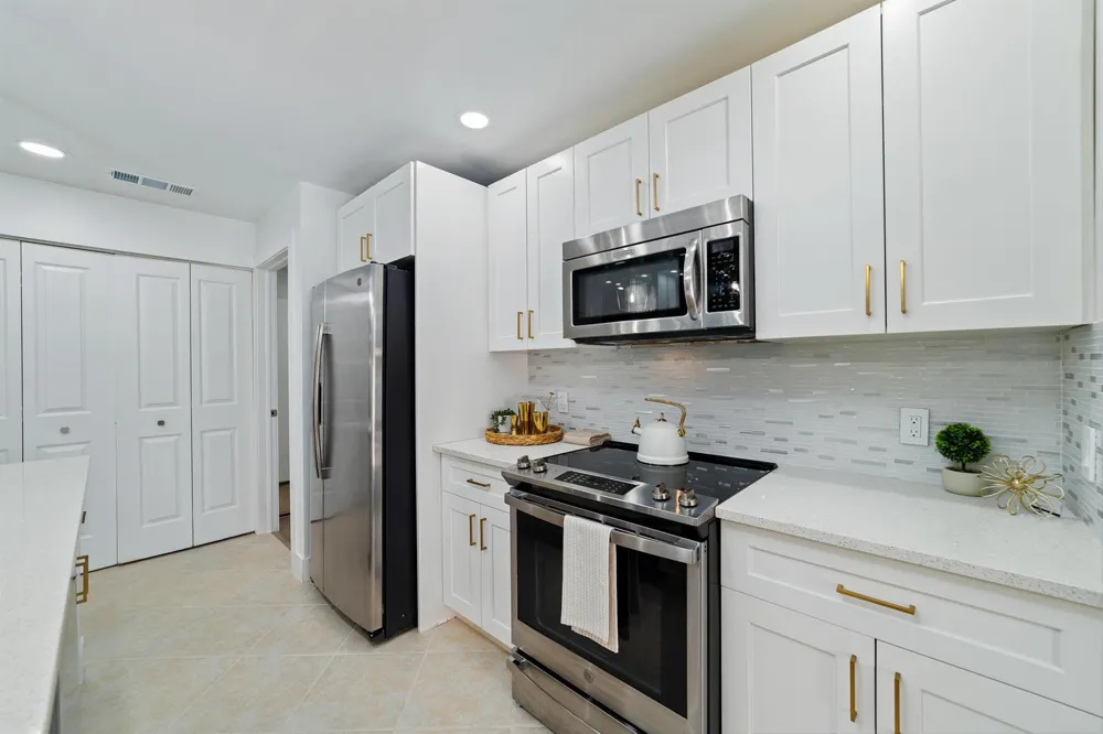 2301 PIN OAK COURT Palm Beach Gardens, FL 33410