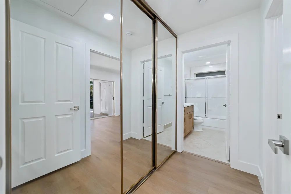 2301 PIN OAK COURT Palm Beach Gardens, FL 33410