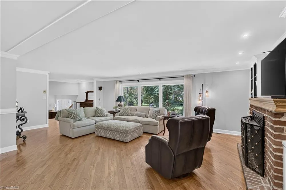 1941 Oak Drive Asheboro, NC 27205