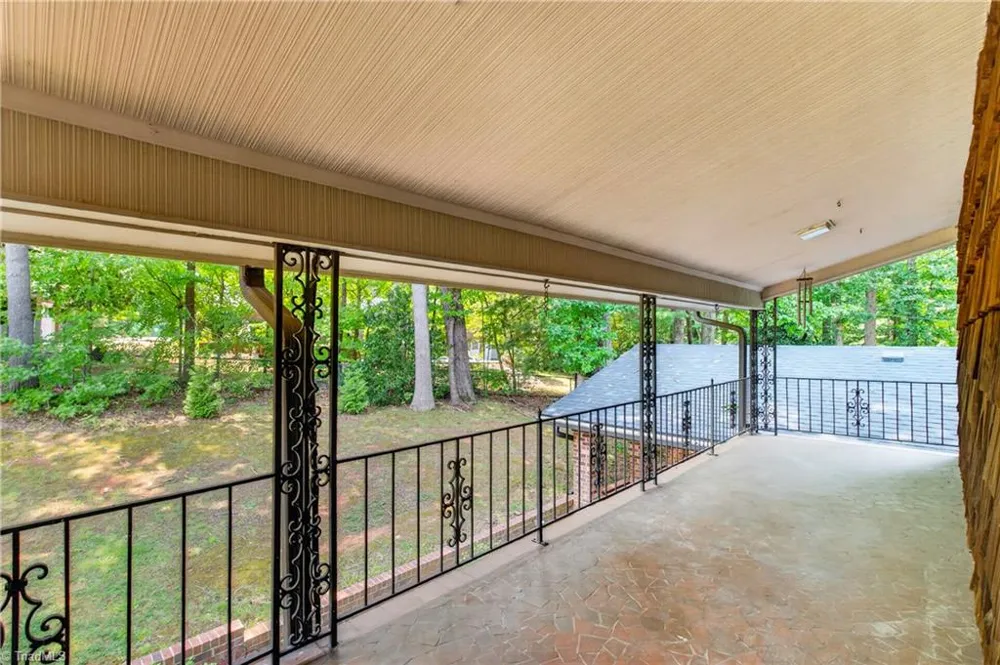 1941 Oak Drive Asheboro, NC 27205