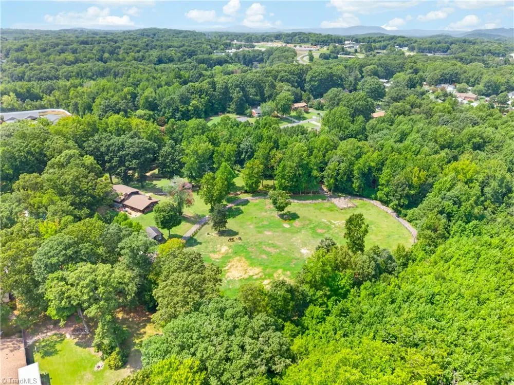 1941 Oak Drive Asheboro, NC 27205