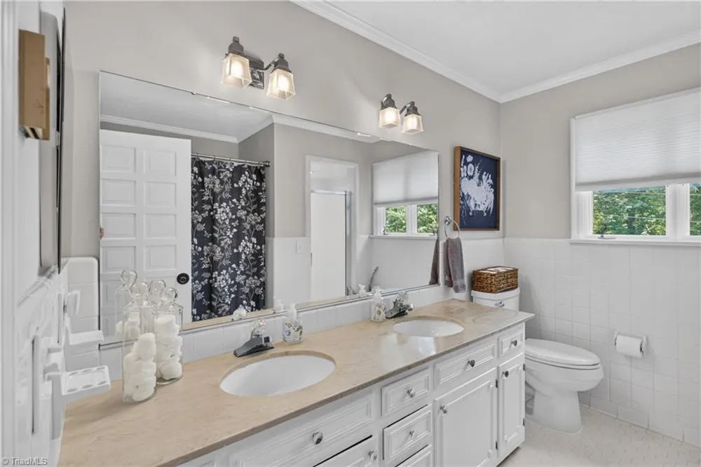 1941 Oak Drive Asheboro, NC 27205