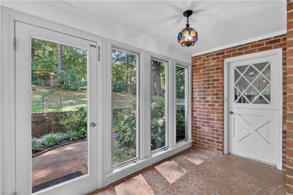 1941 Oak Drive Asheboro, NC 27205