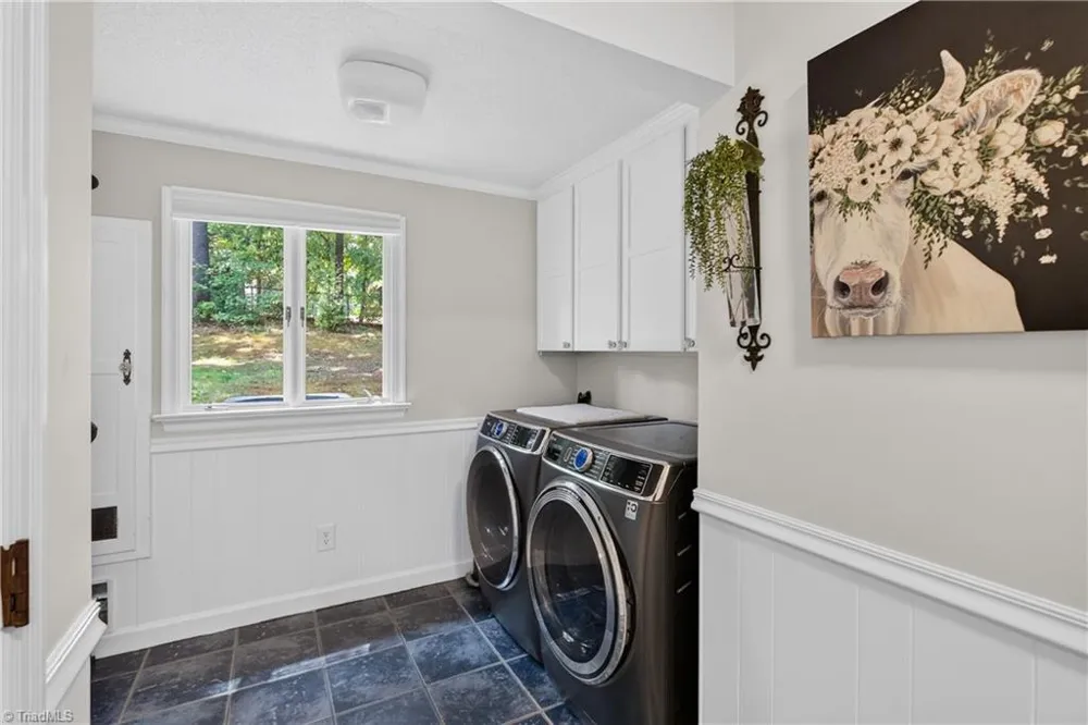 1941 Oak Drive Asheboro, NC 27205