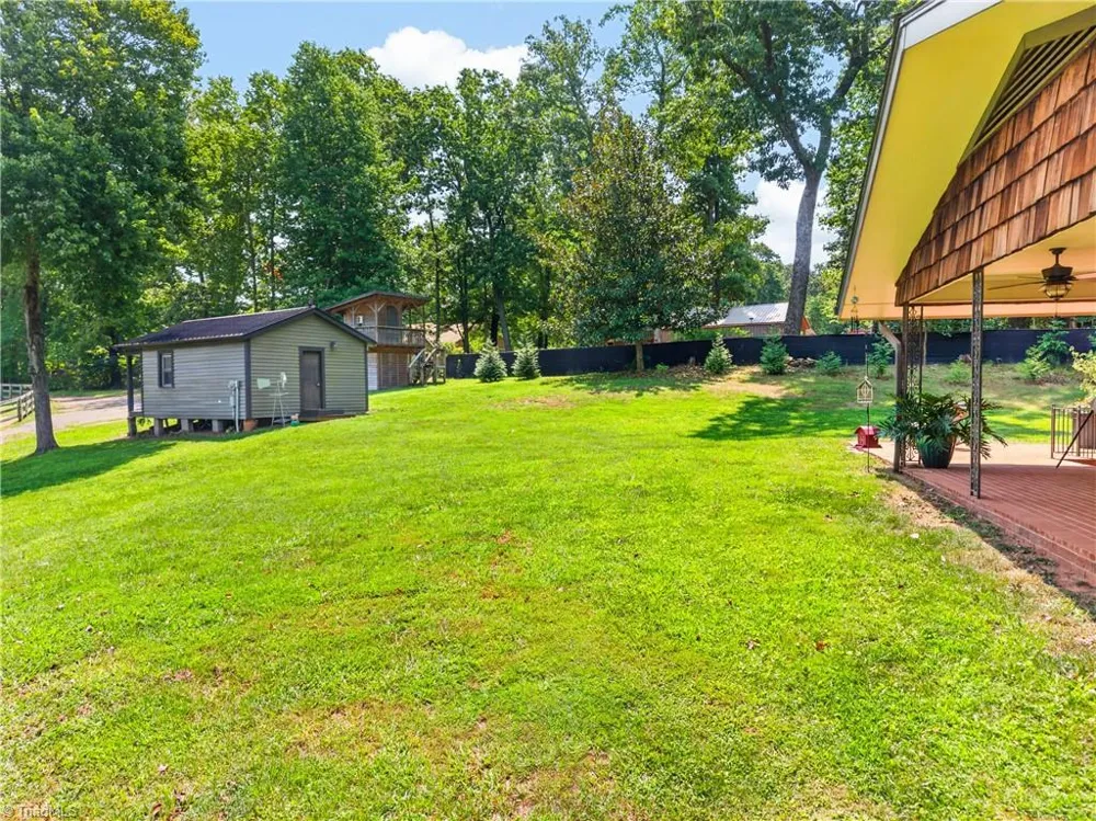 1941 Oak Drive Asheboro, NC 27205
